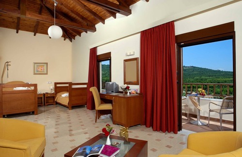 Maleme Hotel | Eria Resort Accessible Holidays