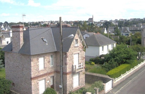 Erquy Apartment | Erquy: large, bright apartment with sea views lift