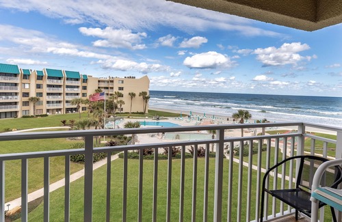 New Smyrna Beach Condo | Errol by the Sea unit 406- 1bdrm/2bath Ocean View