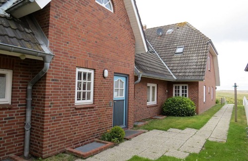 Norddorf Apartment | Es Erwartet Sie Eine Geschmackvoll Eingerichtete und Lichtdurchflutete Ferienwohnung im Schönen Ort Norddorf auf Amrum!