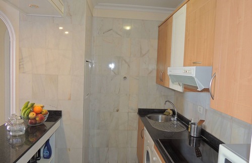Los Gigantes Apartment | SPECTACULAR SUNNY APARTMENT WITH WIFI, POOL, PANORAMIC CLIFF & SEA VIEWS.