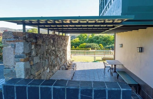 San Sadurnino Villa | Homerez - Luxurious Villa in Outeiro - Pool and View