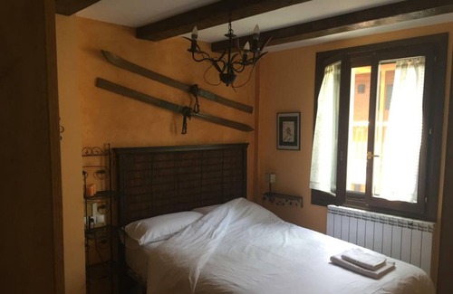 Tramacastilla de Tena Apartment | Apartment Sallent de Gállego-El Formigal, 2 bedrooms, 4 persons