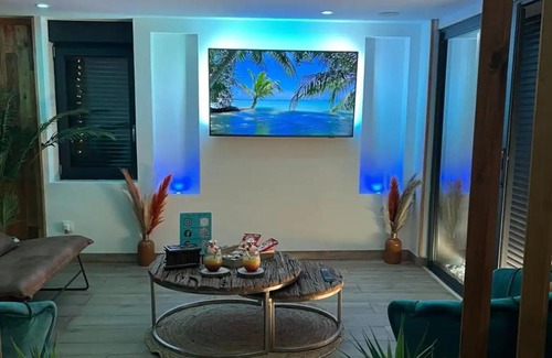 Loon-Plage House | Escapade Zen Oasis Tropicale Spa Privatif
