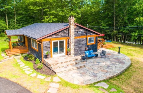 Woodbourne House | Escape 2 The Catskills