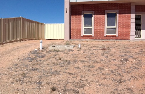 Wallaroo House | Escape Near the Beach (GROUND FLOOR ONLY)