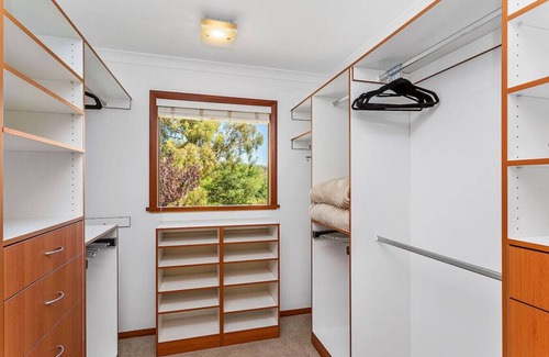 Darlington House | Escape to Darlington Bliss: Serene Nature Retreat!