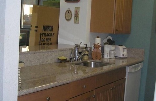 Kihei Condo | Escape to "Heavenly Haven", our beautiful, by the sea, comfortable Condo
