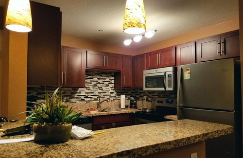 Las Vegas Resort | Escape to Luxury at Desert Club Resort - Your Ultimate Desert Oasis Awaits