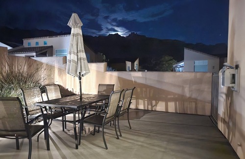 Moab South Valley Condo | Escape to Moab's red rocks! Ideal for families or couples!