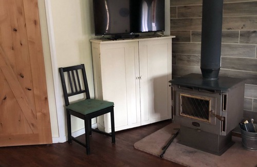 Crystal Lake Cabin | Escape to River Song Refuge~On the N. Fork of the Cache la Poudre River!