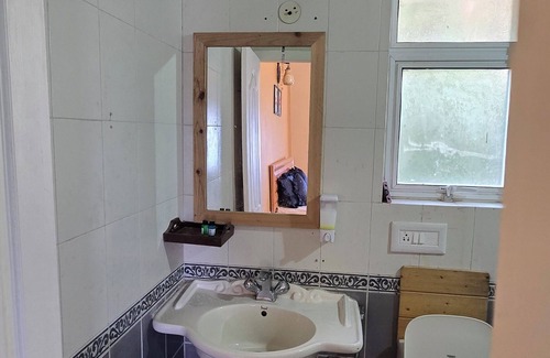 Mukteshwar Cabin | Escape to Serenity: Cozy Apartment in the Heart of Mukhteshwar