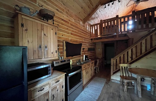 Isle Cabin | Escape to Serene Lakeside Bliss in Cabin on Mille Lacs Lake- 40Ft from the LAKE!