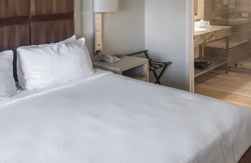 Capistrano Beach Resort | Escape to the Beach! 2 Spacious Accommodations w/Kitchen | Amazing View