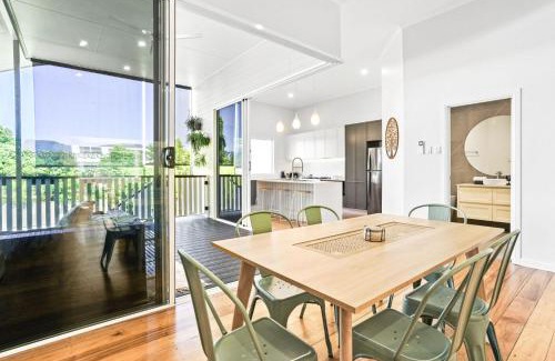 Bungalow Apartment | Escape to The Loft for your City Escape