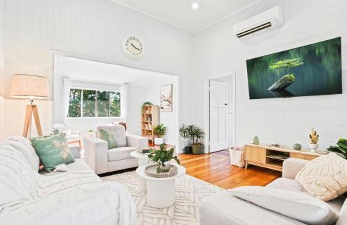 Bungalow Apartment | Escape to The Loft for your City Escape