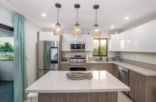 Sexton Cove Estates House | Escape to the SEASIDE! - No Boat/Ramp Fee!!