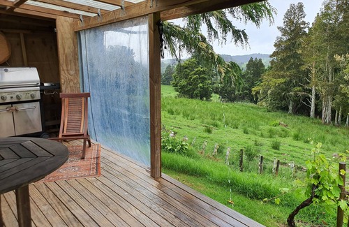 Titoki Cottage | Escape to Titoki, Northland Countryside – A Charming Farm Stay Awaits!