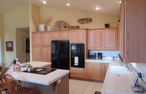Whitehawk House | Escape to your Whitehawk Ranch retreat - 2 cozy bedrooms await