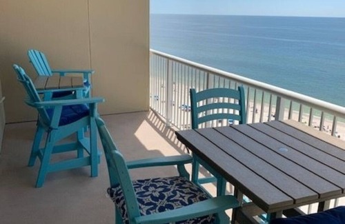Orange Beach Condo | Escapes! Unit 904 Luxurious Gulf Front Condo Large 2BR 2BA