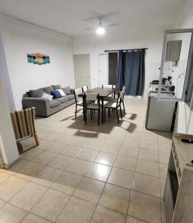 Colonia Catriel Apartment | España 385