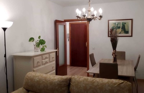 Leon XIII-Los Naranjos Apartment | Espacioso Piso con Terraza en la Macarena