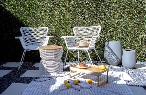 Seaford House | Esplanade Elegance Seaford: Sleeps 7
