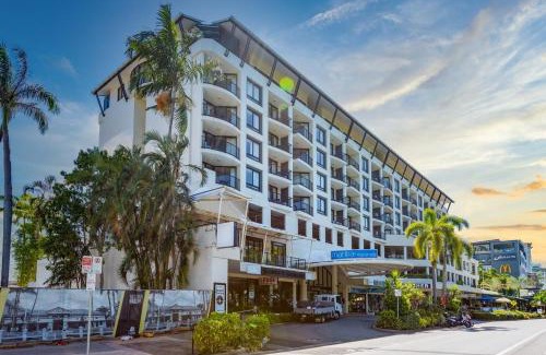 Cairns Central Business District Apartment | Esplanade Escape