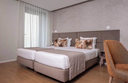 Fatima Hotel | Essence Inn Marianos