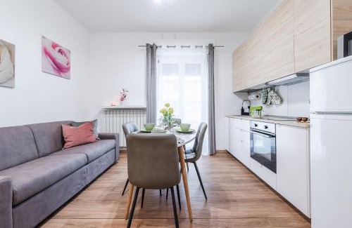Crocifissa di Rosa Apartment | Essenza Moderna - Zona Ospedale Civile