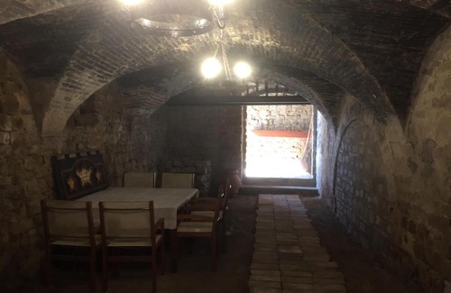 San Ginesio House | Est Locanda