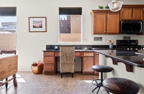 Estrella Mountain Ranch House | Estrella Golden Oasis | Mountain view back yard!