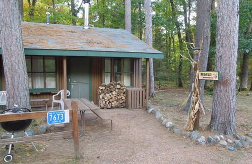 St Germain Cottage | Estrold's Resort- Marsh Cabin