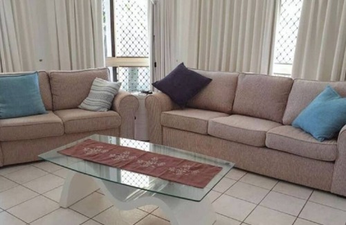 Douglas House | Estuary - Stylish Home in Douglas#