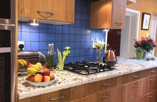 Alnmouth Cottage | ESTUARY VIEW, family friendly, country holiday cottage in Alnmouth