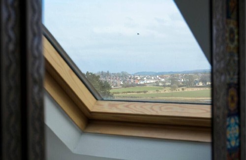 Alnmouth Cottage | ESTUARY VIEW, family friendly, country holiday cottage in Alnmouth