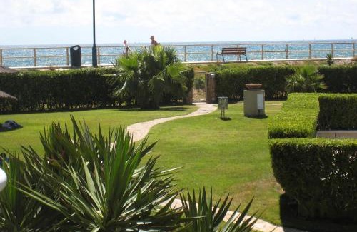 Els Griells Apartment | Estudio renovado con acceso directo a la playa, piscina y jardín en L'Estartit - ES-323-35
