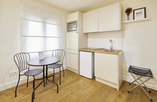 Centro Apartment | Estudios Bordadores by Valdesierra