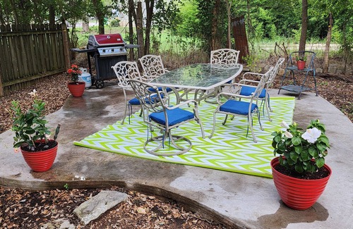 Blanco House | Ethyl's Place - a charming place to stay.