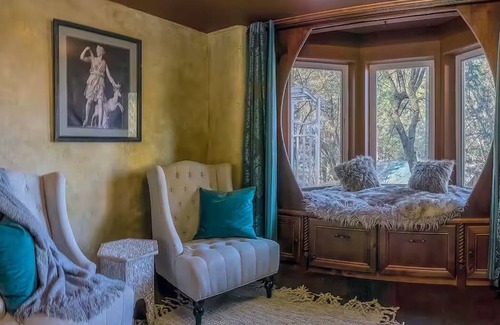 Ashland House | European Style Straw Bale Retreat
