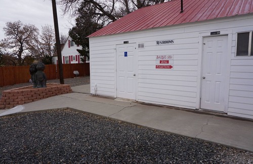 Fruita House | Events, Large Groups, Campers - Stay in This Historic Farm House!