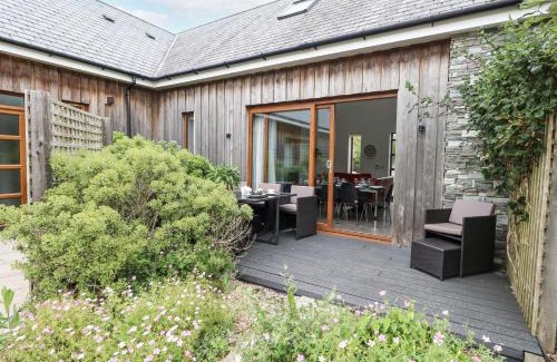 Upwey House | Everdene