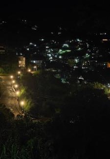 Baguio Apartment | EverGlades Balcony Suites Baguio - Patio Outdoor Dining Hangout 100SQM 3BR2CR