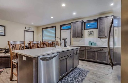 Garden District House | Evergreen | In The Heart of Downtown