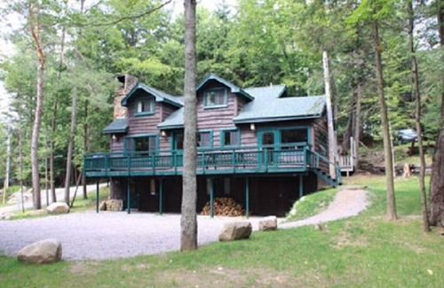 Old Forge House | Evergreen Lodge Old Forge Waterfront w/Dock Sleeps 9/.5 miles to Old Forge