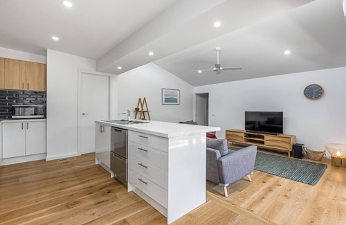 St. Andrews Beach House | Everleigh St Andrews - 1 NIGHT FREE!* - Renovated, spacious beach house