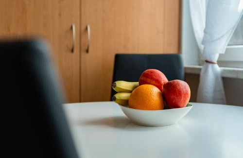 Loket Apartment | EVerLuck město