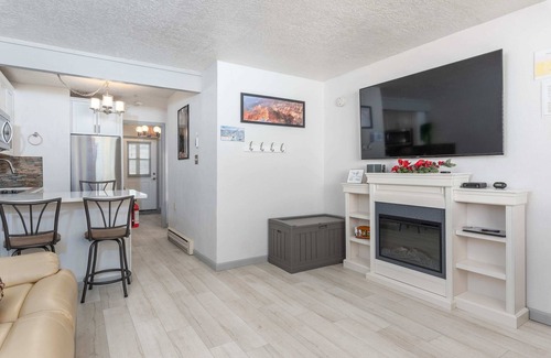 Brian Head Apartment | EW 105-Cozy Adorable Condo That Is A Ski In/Out