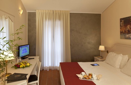 Lorenteggio Hotel | Excel Naviglio Hotel – Ca’ Bianca