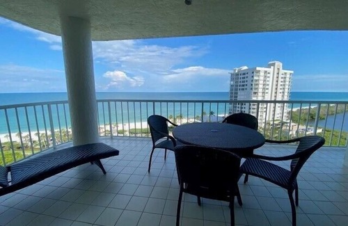 Park Shore Condo | Excellent Gulf views from the 12th floor! WS1202